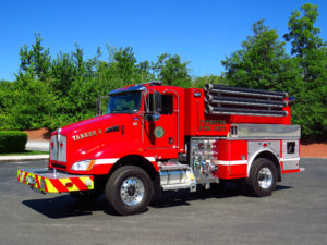 Plymouth, MA - E-One Commercial Pumper