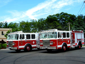 Worcester, MA - E-One Engine 9 and Engine 15 Pumpers