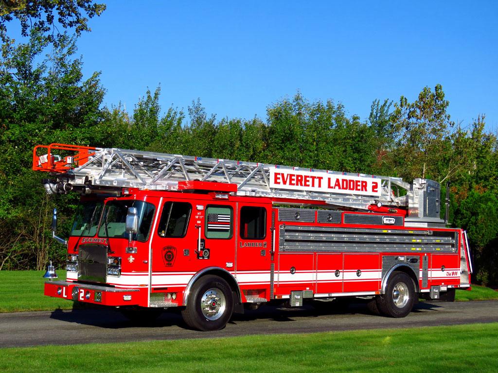Everett, MA - E-One Metro 100' Ladder
