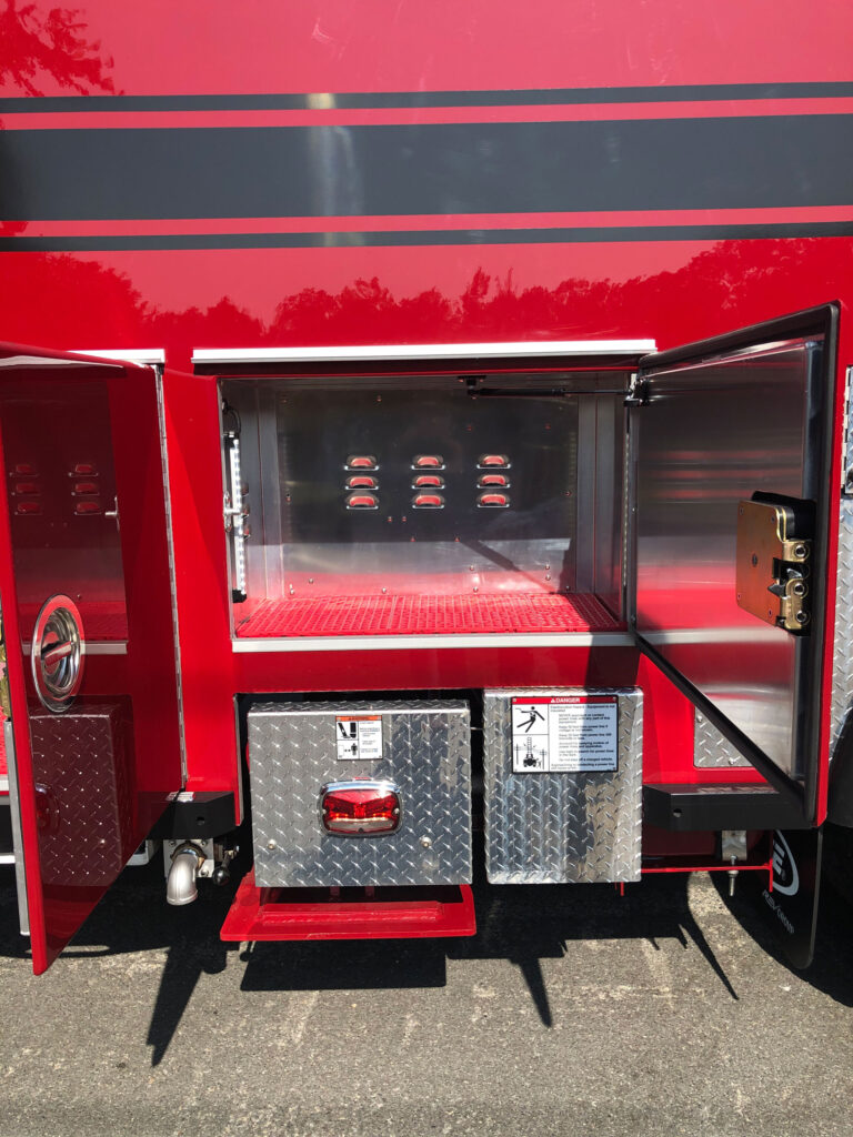 Barrington, RI EOne HP 100' Quint Aerial