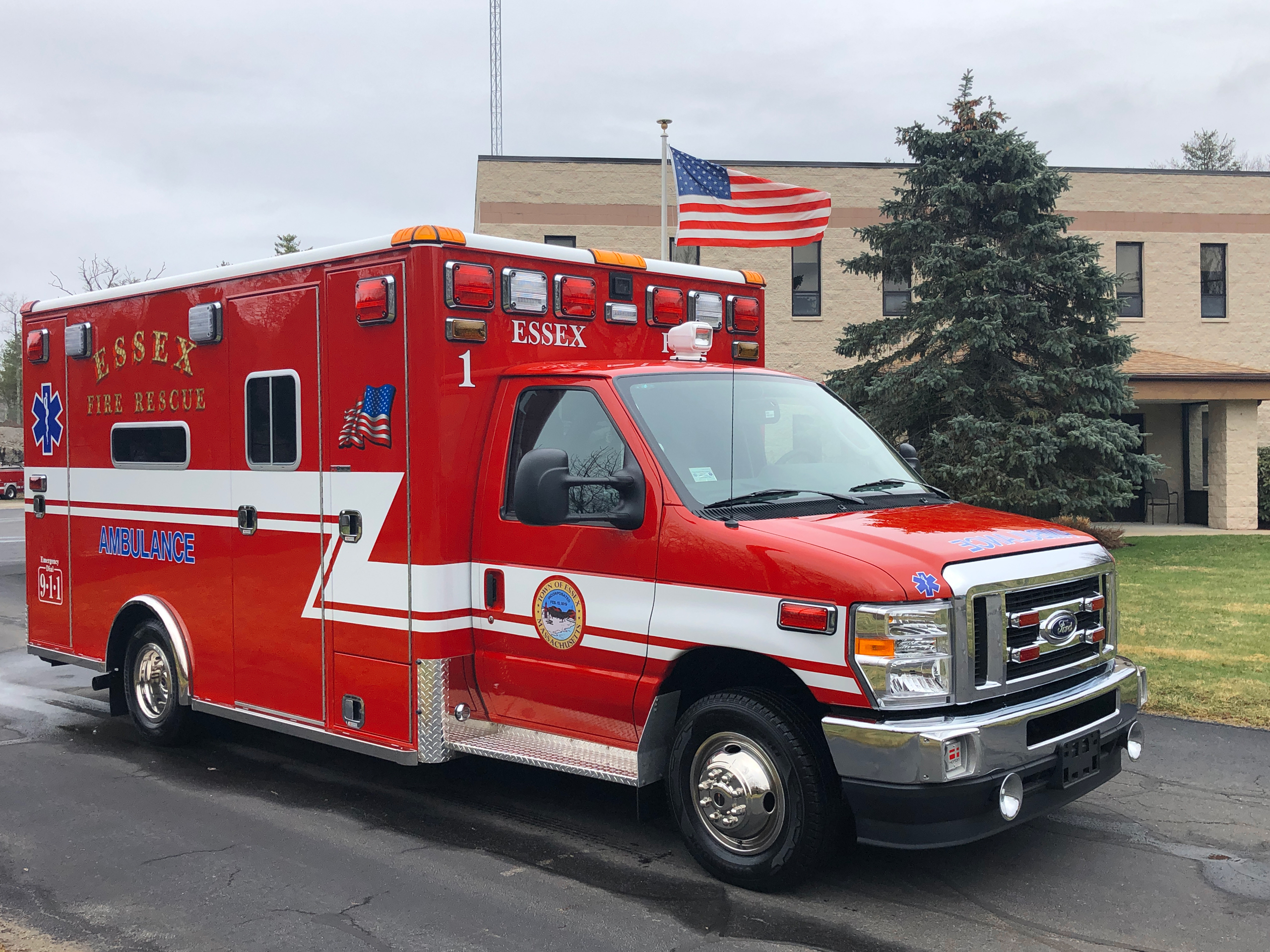 Essex, MA – Ford E450 Type III Horton Ambulance