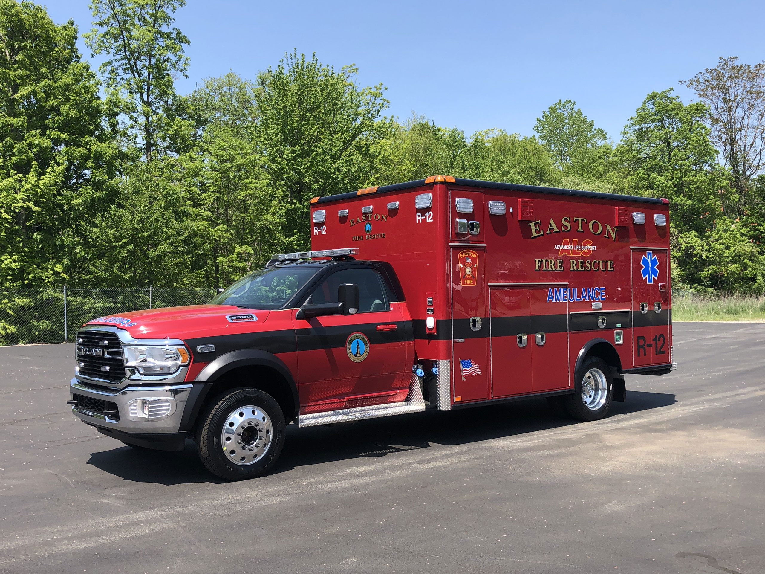 Easton, MA - Horton | Dodge 5500 Type I Ambulance