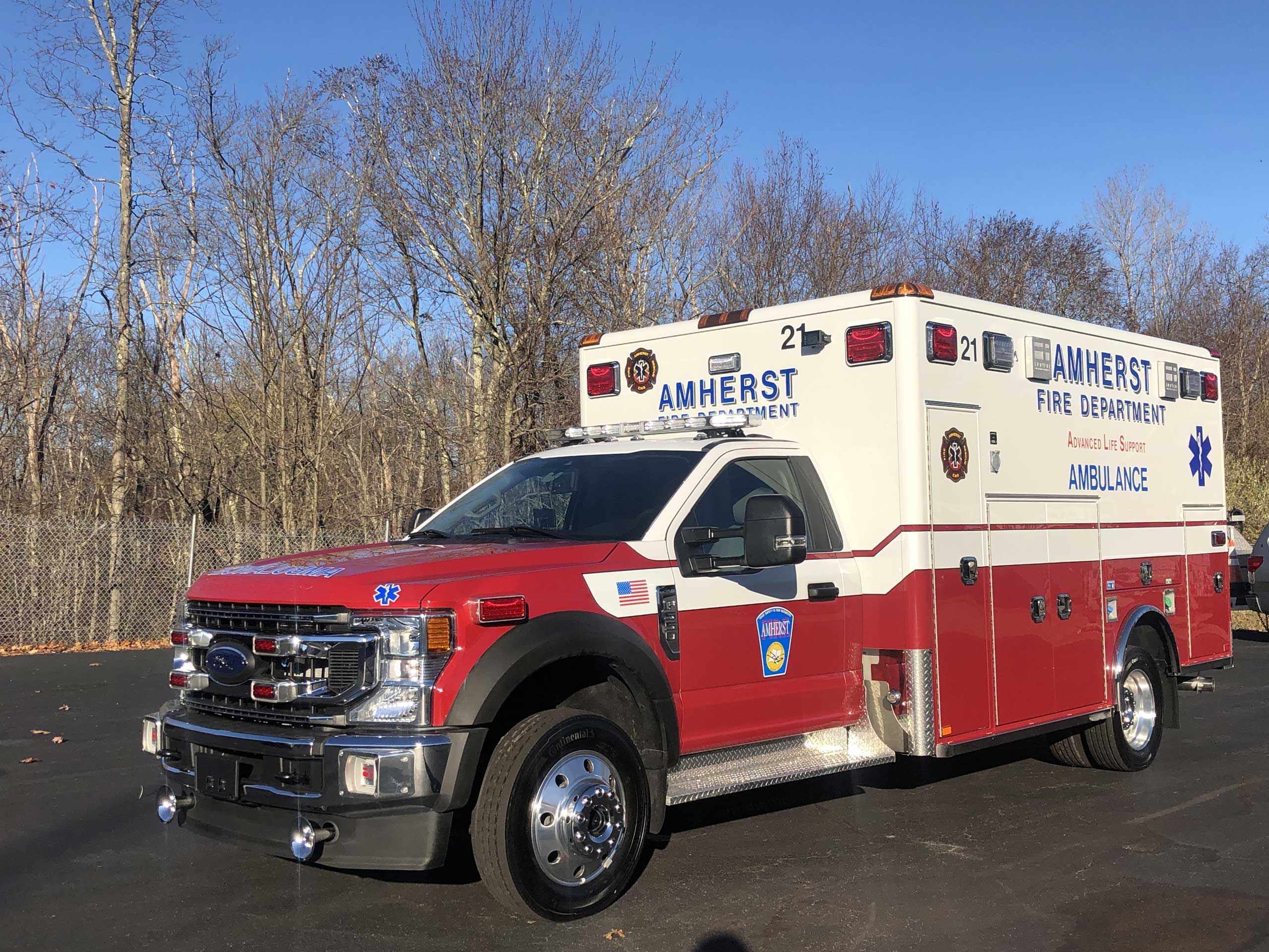 Amherst, MA - Horton / Ford F550 Type I Ambulance