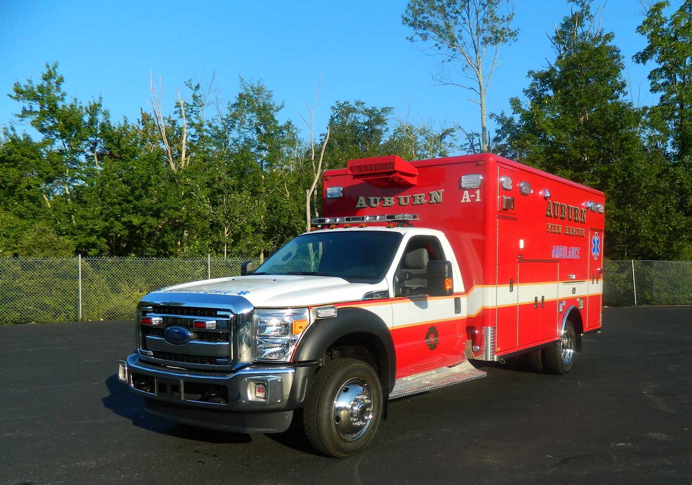 Auburn, MA - Horton 603 F450 Type III Ambulance