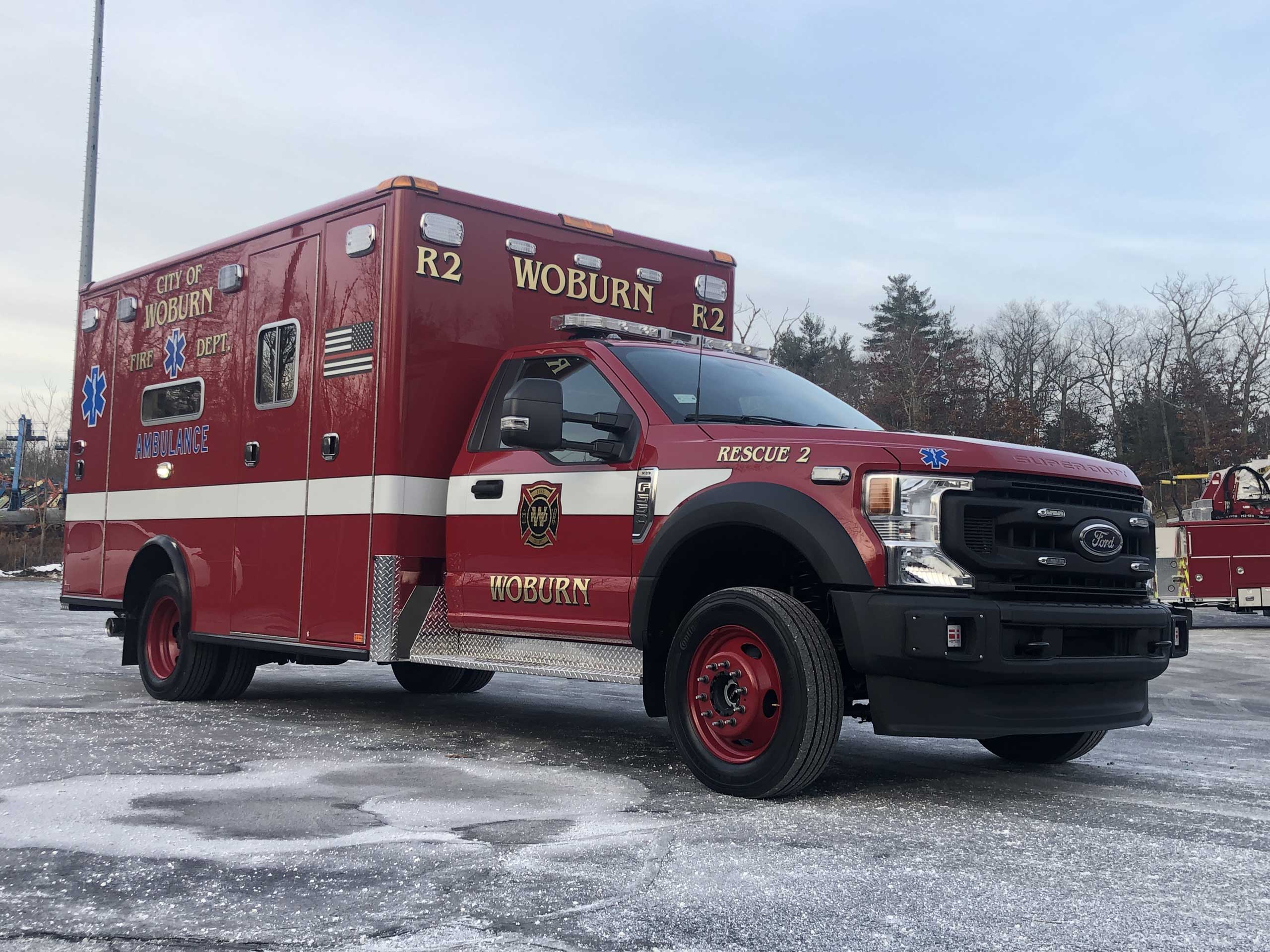 Woburn, MA - Horton / Ford F550 Type I Ambulance
