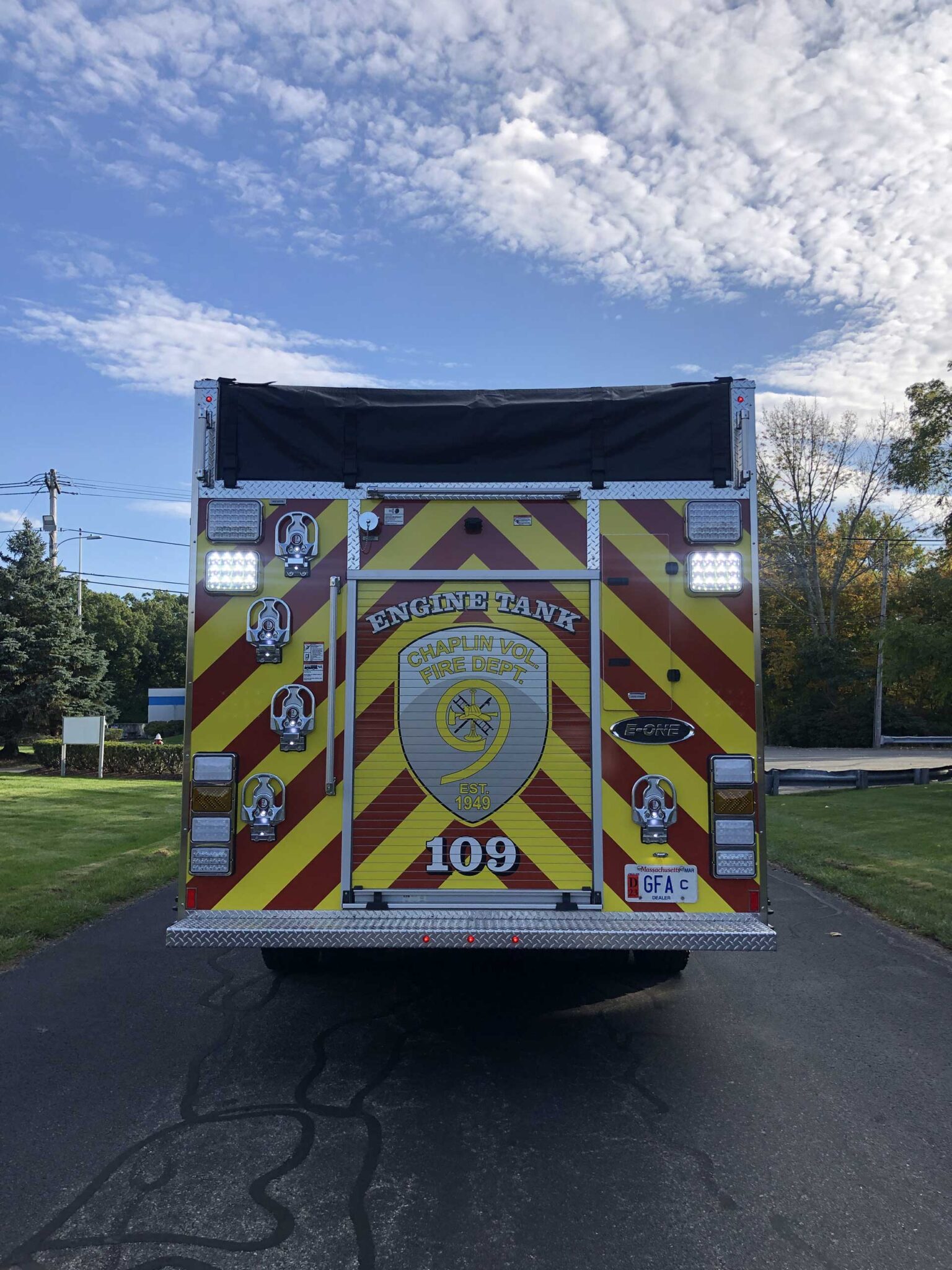 Interior / Compartment Photos