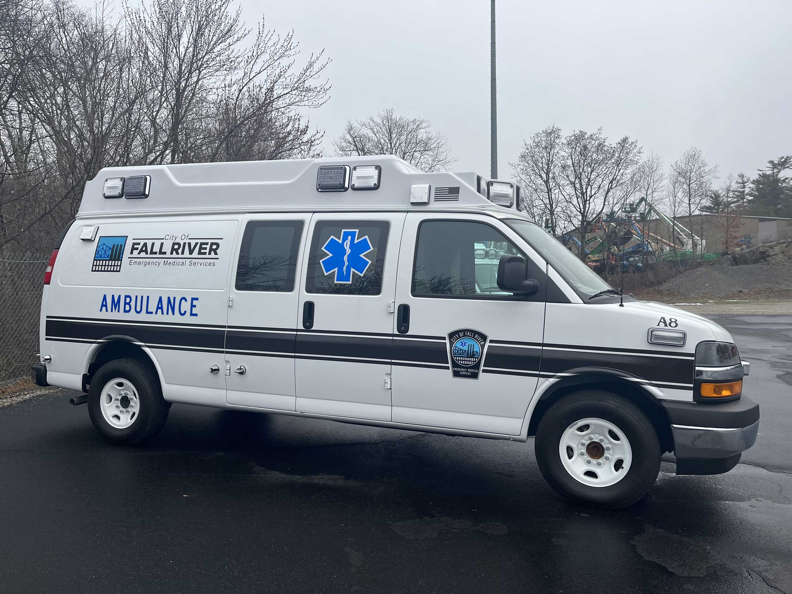 Fall River, MA - Wheeled Coach / Chevy G3500 Type II Ambulance