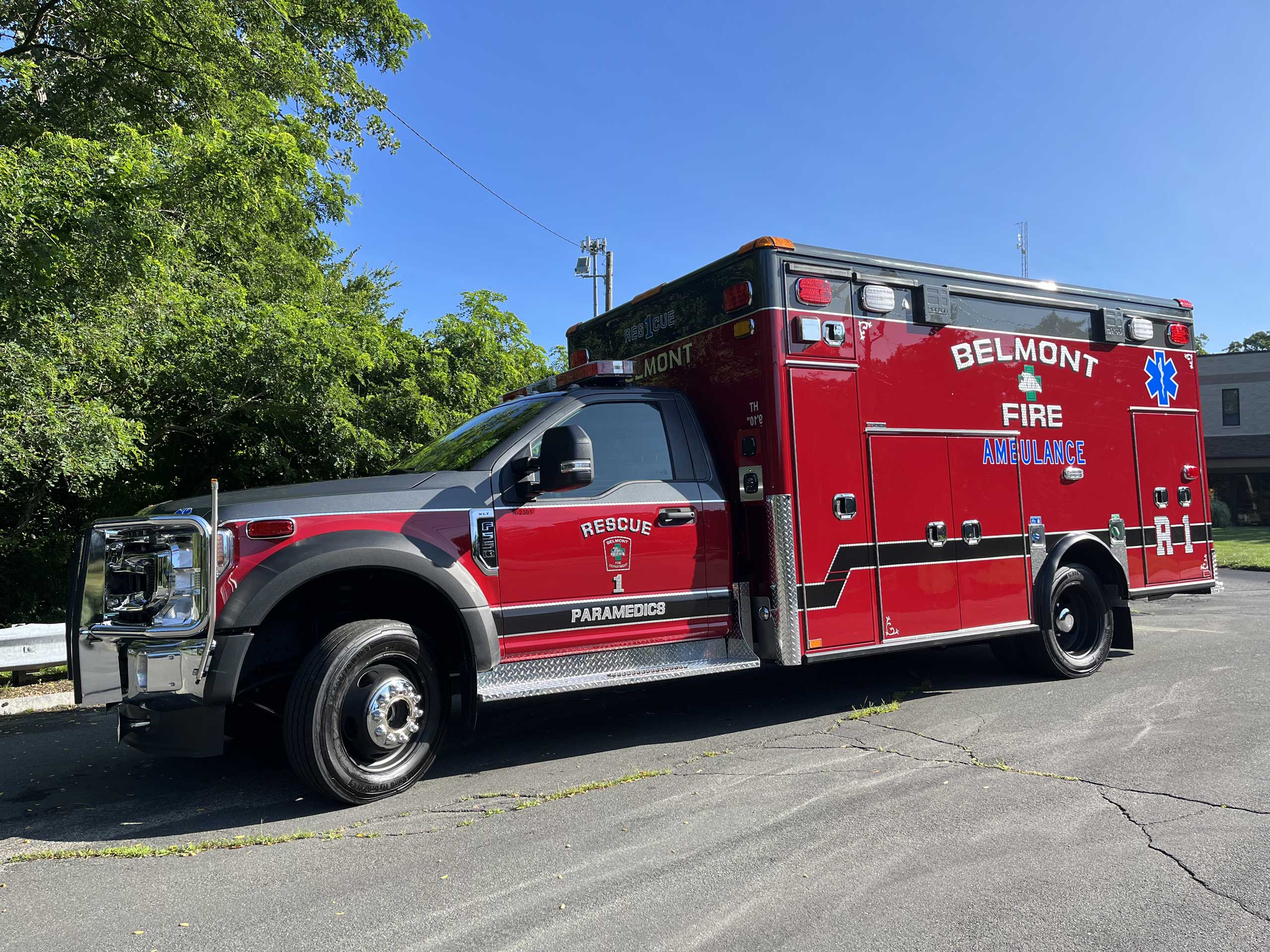 Belmont, MA - Horton / Ford F550 Type I Ambulance