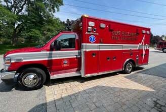Cape Elizabeth, ME - Horton / Ford F550 Type I Ambulance