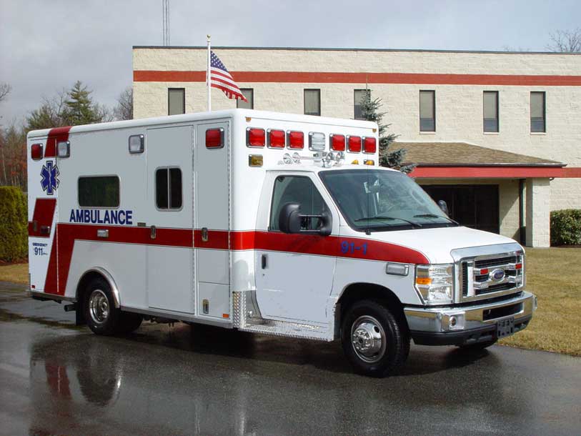 New Fairfield, CT - Horton Ford E-450 Type III Ambulance