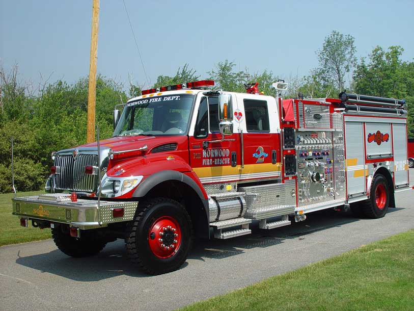 Norwood, MA - E-One Commercial Pumper