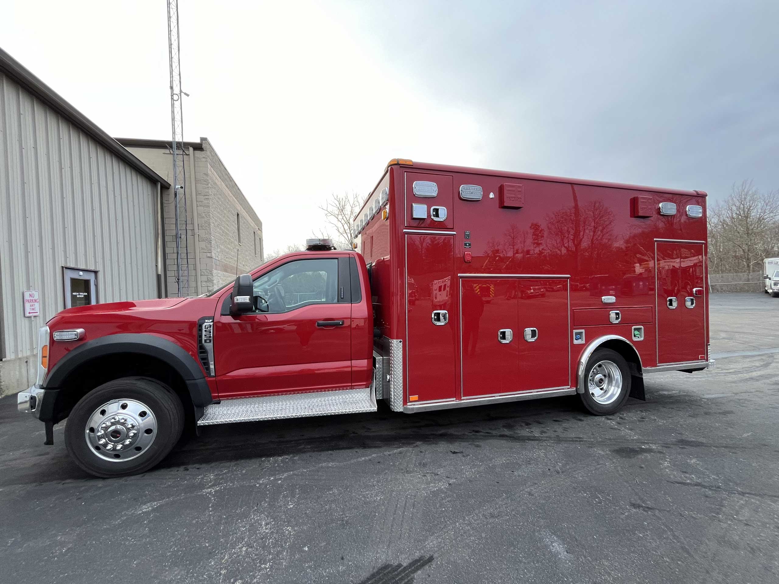 Westbrook, ME – Horton / Ford F550 Type I Ambulance