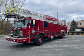 Cranston, RI – E-One HR100 Ladder