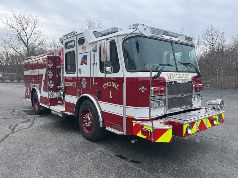 Wellesley, MA – E-One Custom Pumper