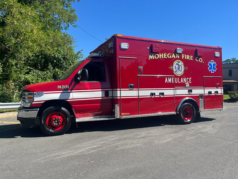 Mohegan Fire Co. CT – Horton / Ford E450 Type I Ambulance