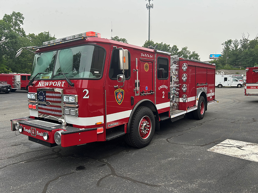 Newport, RI – E-One Custom Pumper