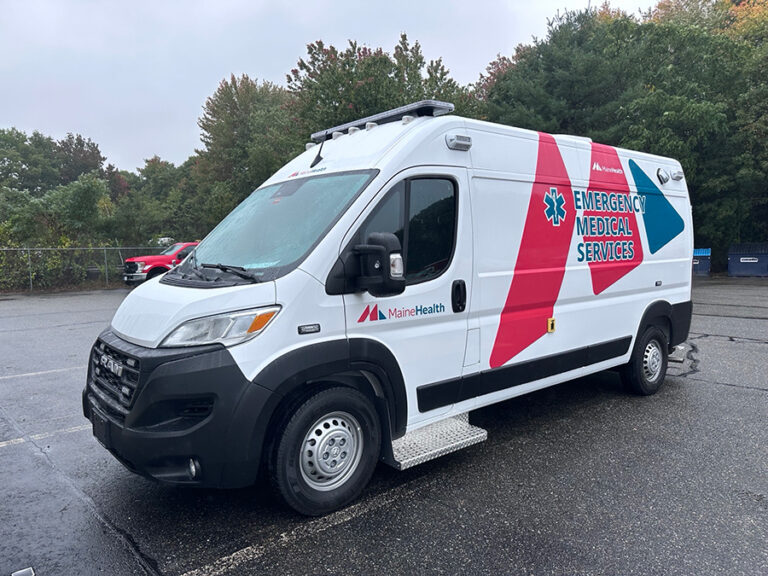 MaineHealth EMS – FR Conversions Dodge / Pioneer II Type I Ambulance